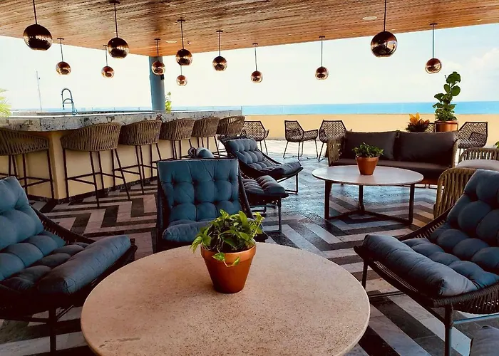 Singular Joy Downtown Residences Hotel