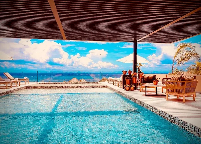 Singular Joy Downtown Residences Hotel
